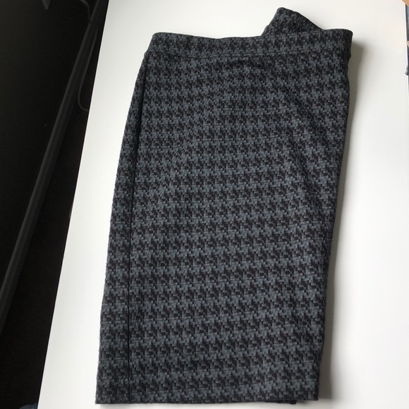 Knit skirt - Picture 1 of 5